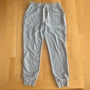 EUC | GAP | Grey Cuffed Joggers
